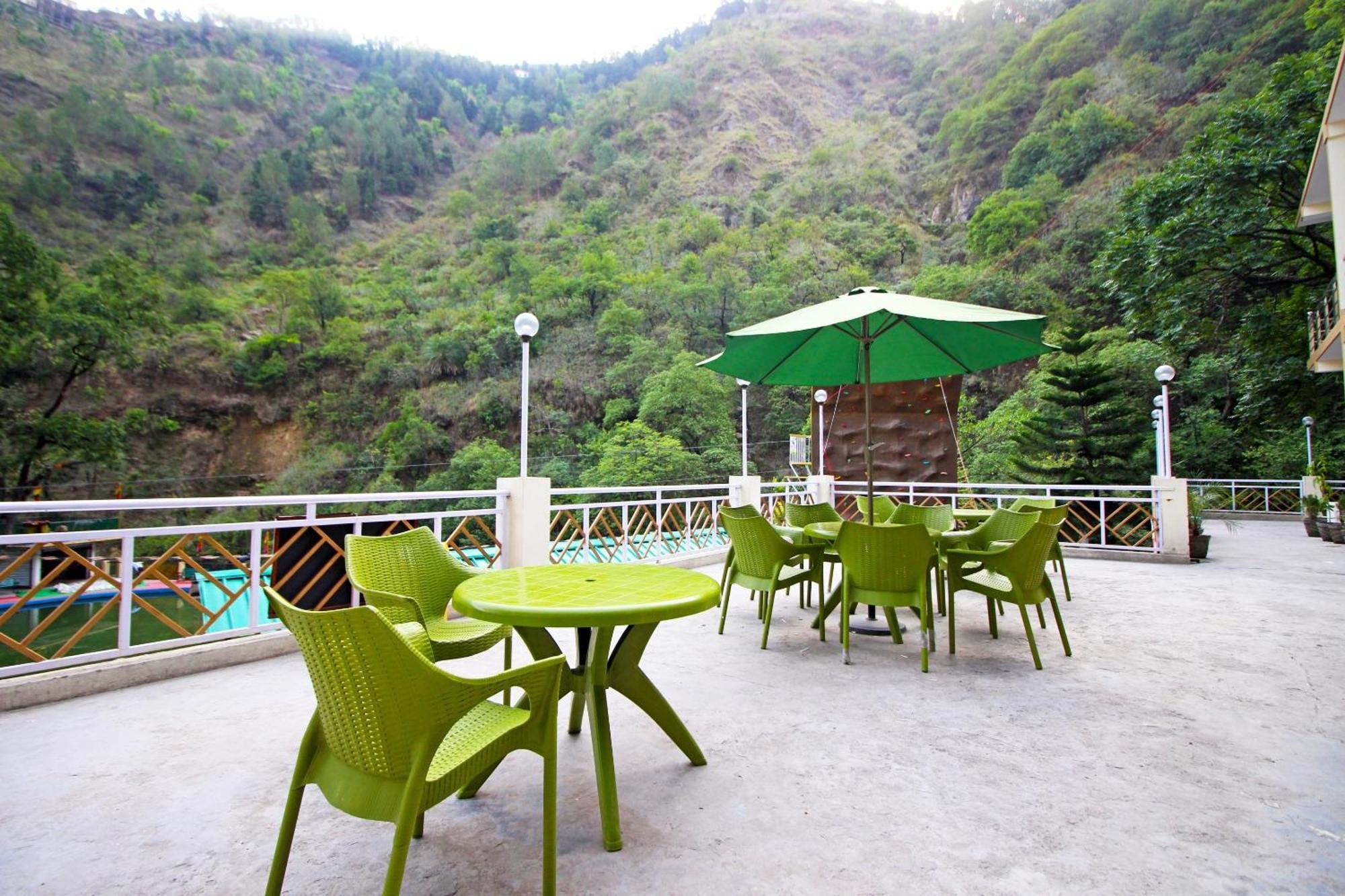 Hotel O Kempty Lake Adventure Resort Mussoorie Buitenkant foto