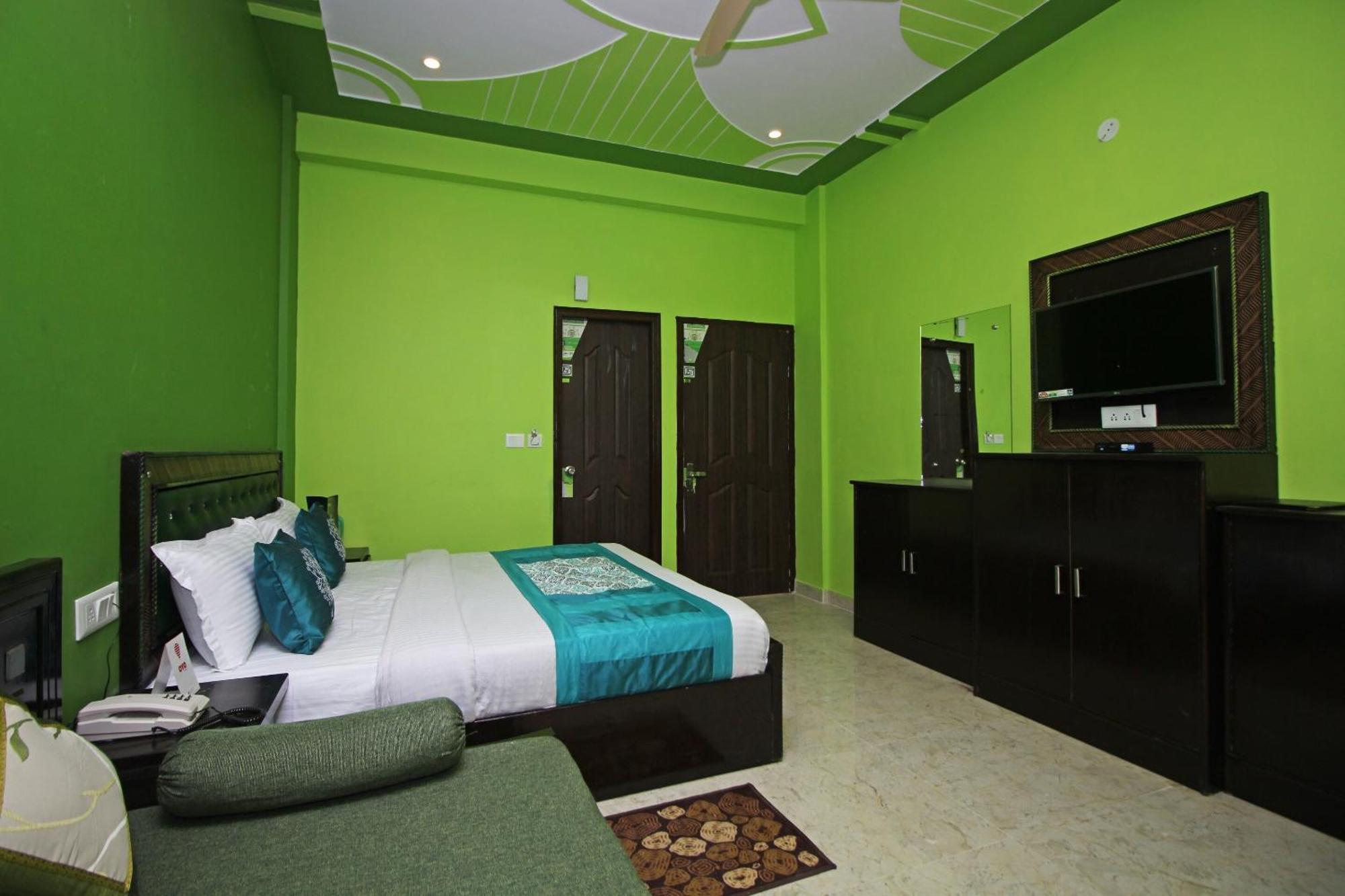 Hotel O Kempty Lake Adventure Resort Mussoorie Buitenkant foto