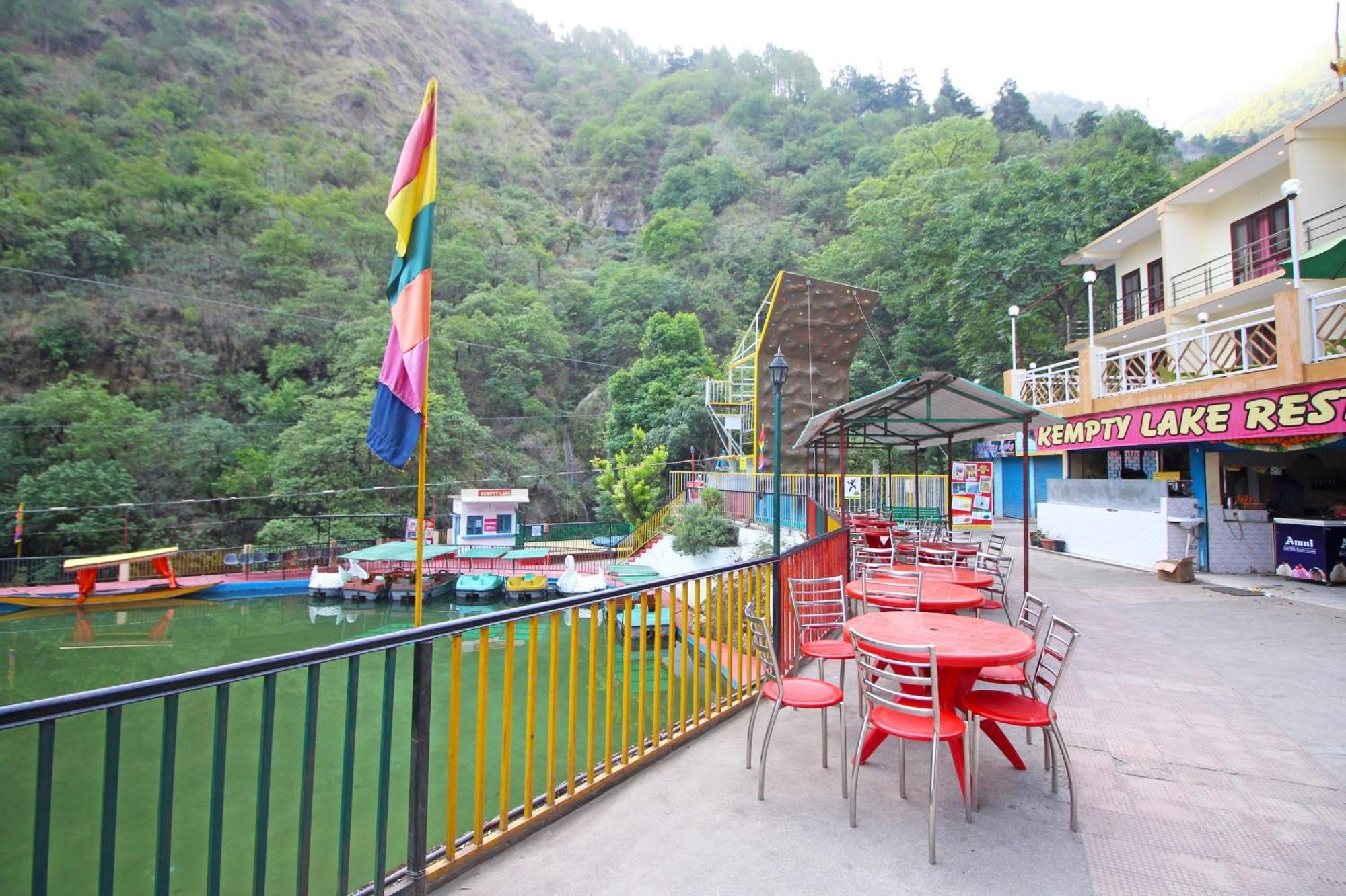 Hotel O Kempty Lake Adventure Resort Mussoorie Buitenkant foto