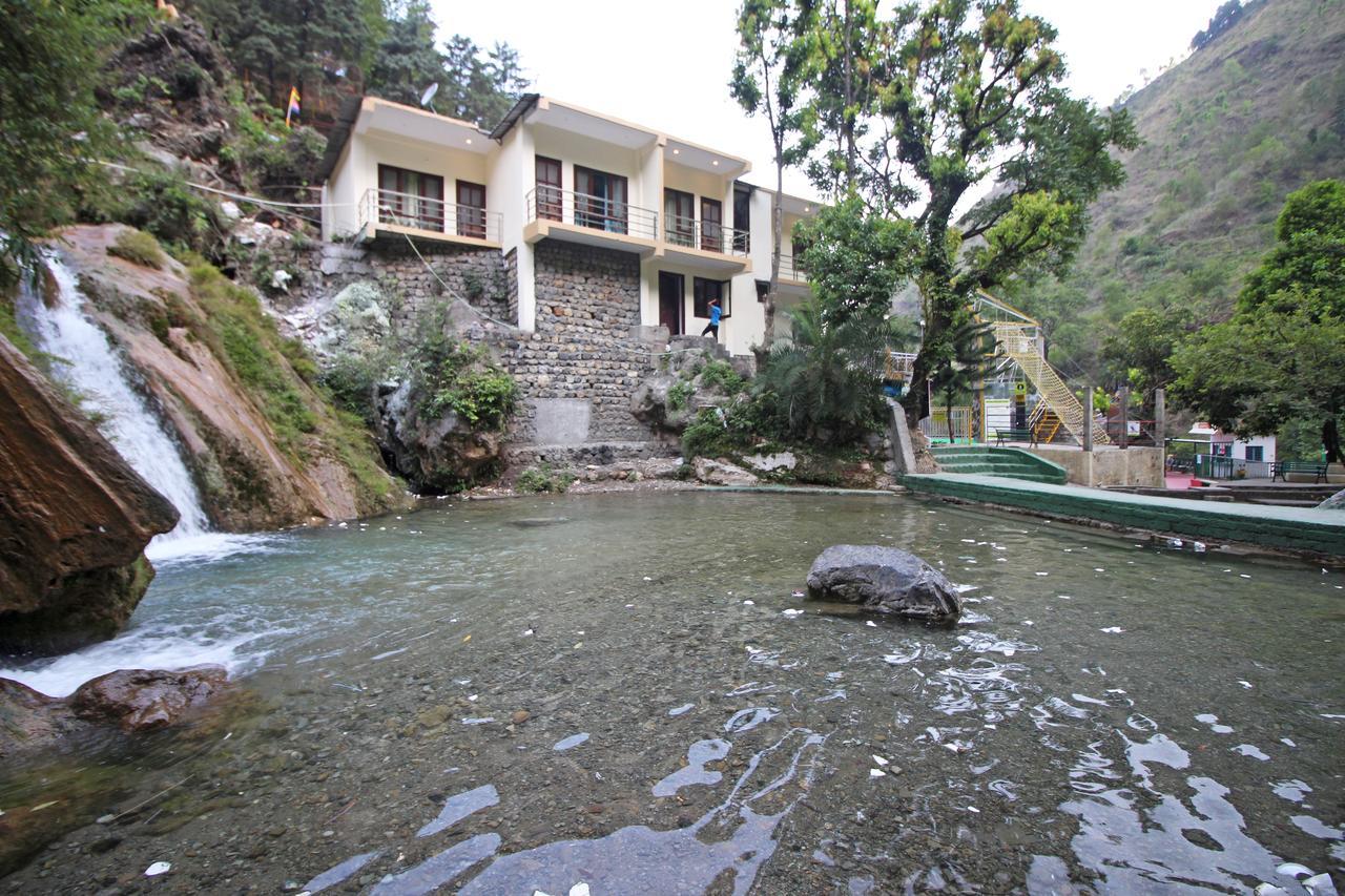 Hotel O Kempty Lake Adventure Resort Mussoorie Buitenkant foto
